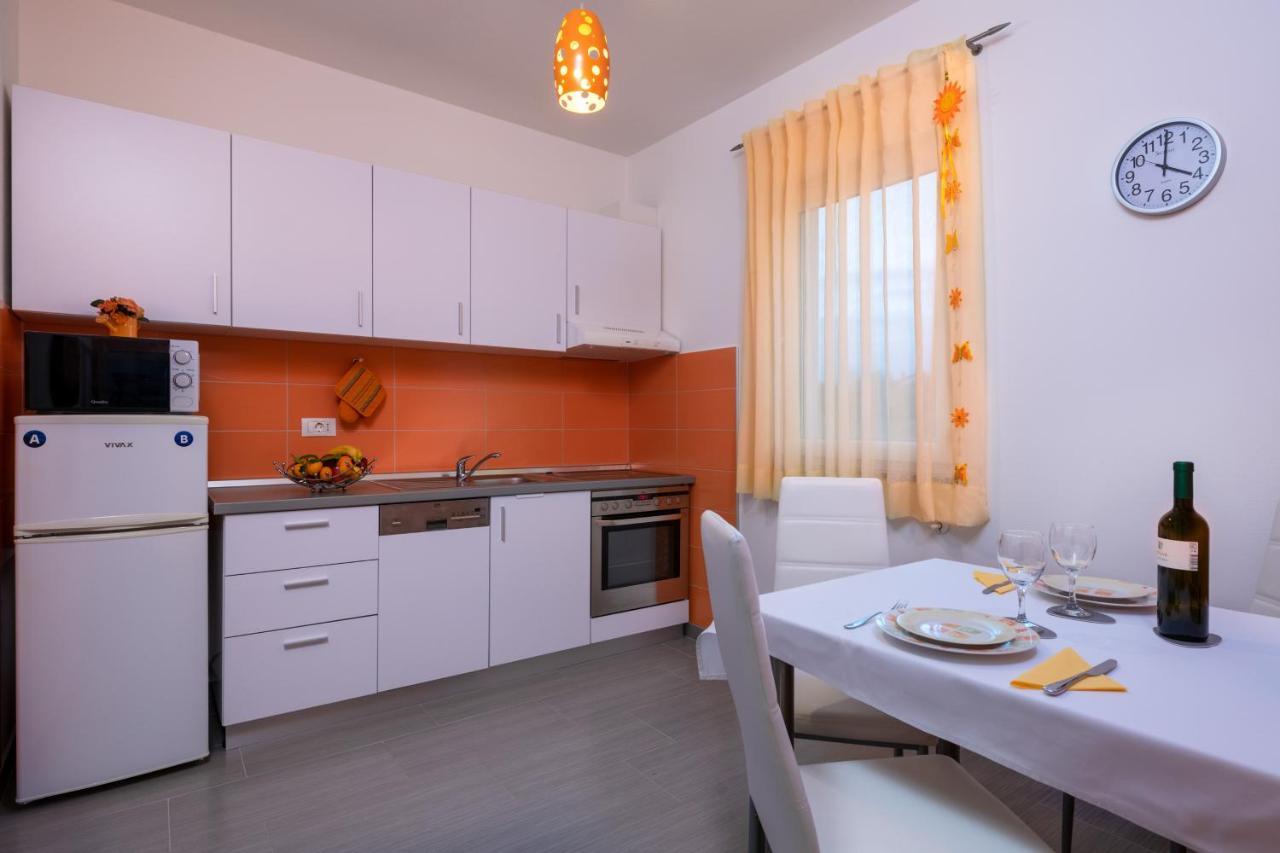 Apartments Greta & Ivona Pula Luaran gambar