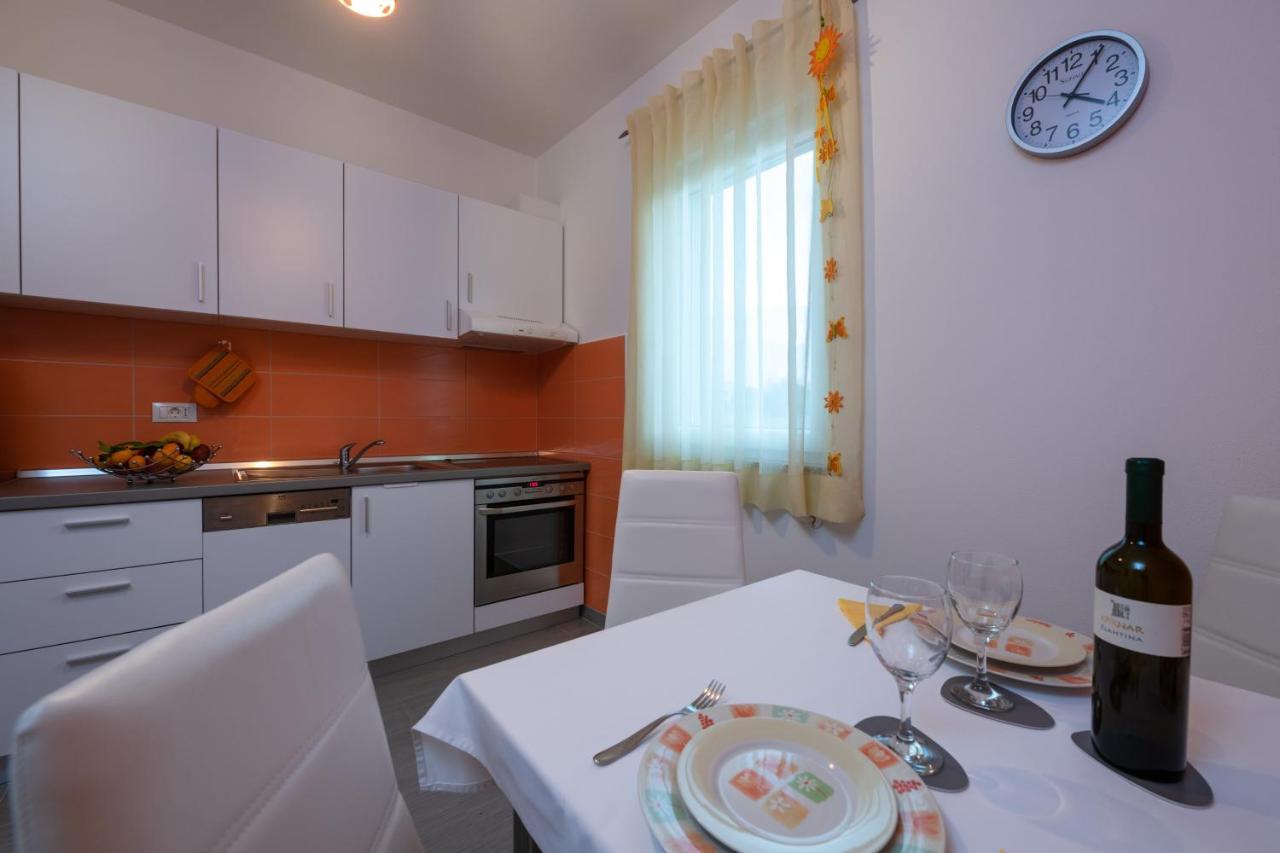 Apartments Greta & Ivona Pula Luaran gambar
