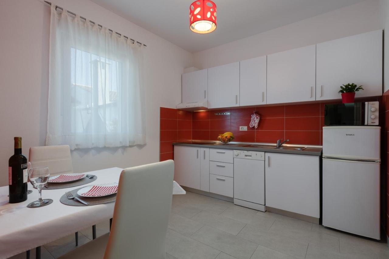Apartments Greta & Ivona Pula Luaran gambar