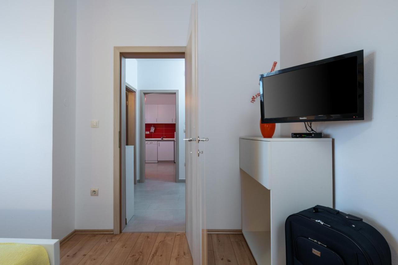 Apartments Greta & Ivona Pula Luaran gambar